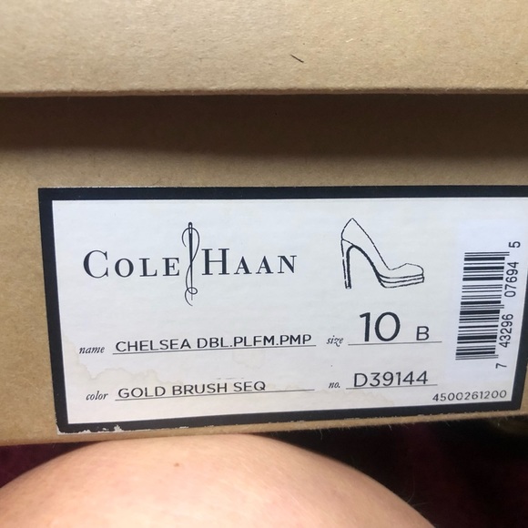 Cole Haan size 10 Gold sequin pumps style is CHELSEA platform at toe - Picture 10 of 15